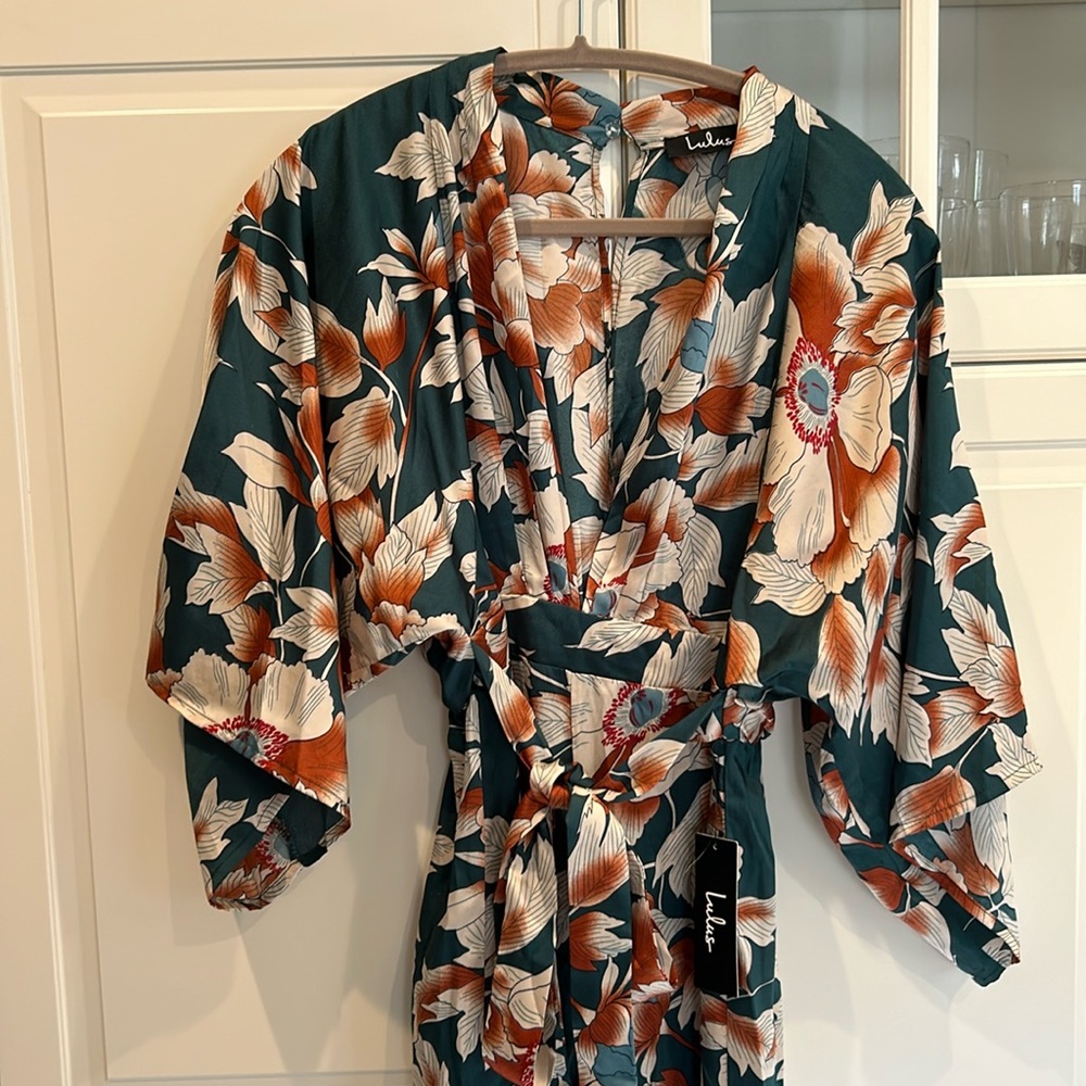Lulus brand new pant suit jumper tropical print